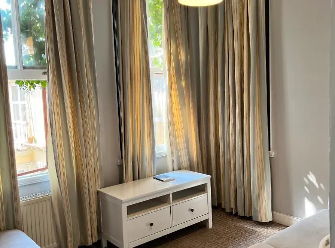 Klein Cihangir Pera Istambul