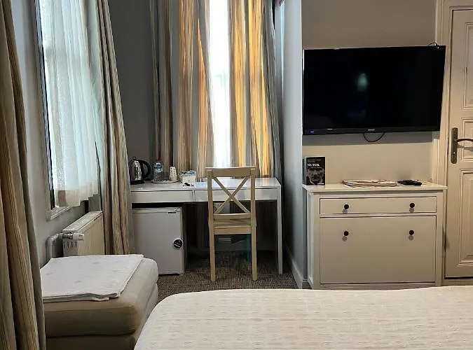Klein Cihangir Pera Hotel 4*