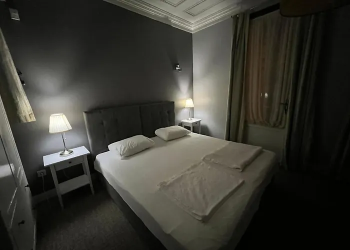 Klein Cihangir Pera 4*