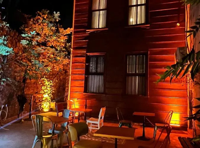 Klein Cihangir Pera Hotel 4*