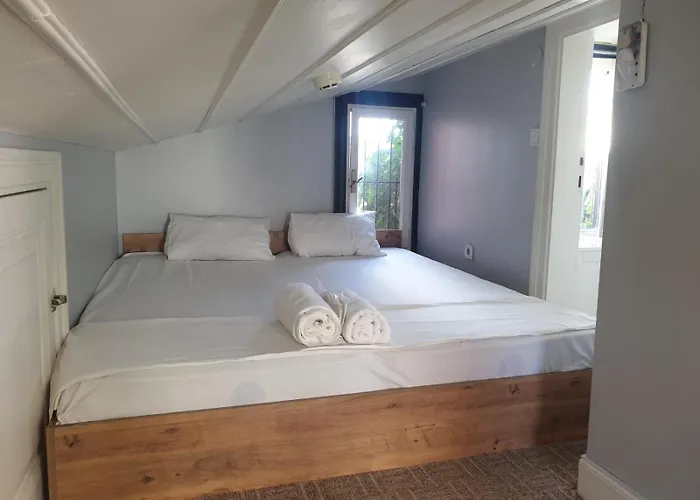 Klein Cihangir Pera Hotel 4*