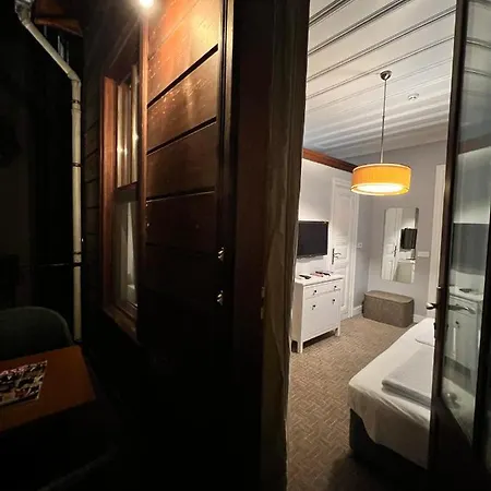 Klein Cihangir Pera Hotel 4*